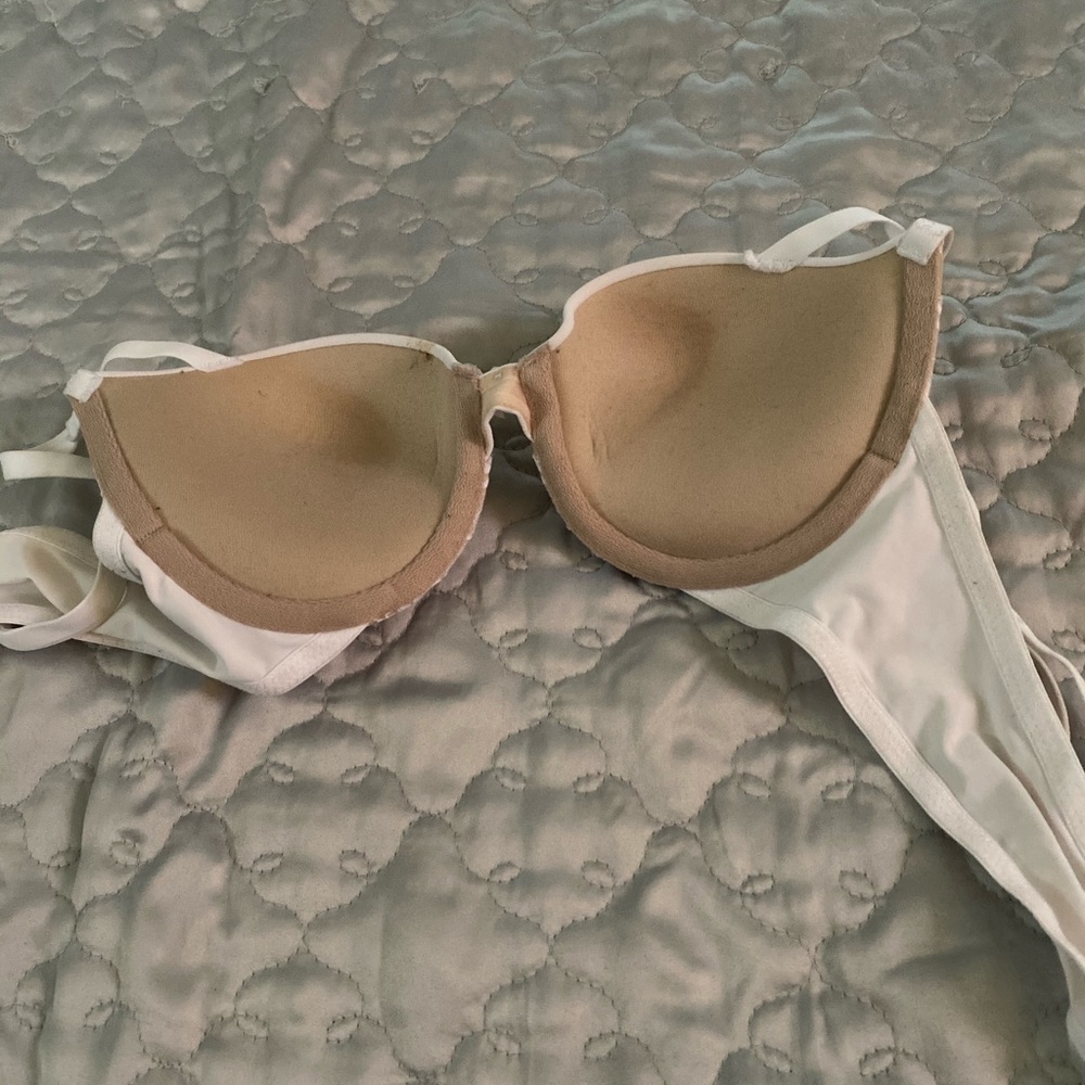 Bra - Picture 3 of 5